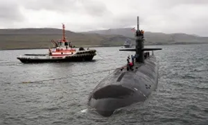 Tàu ngầm hạt nhân Mỹ lần đầu cập cảng Iceland